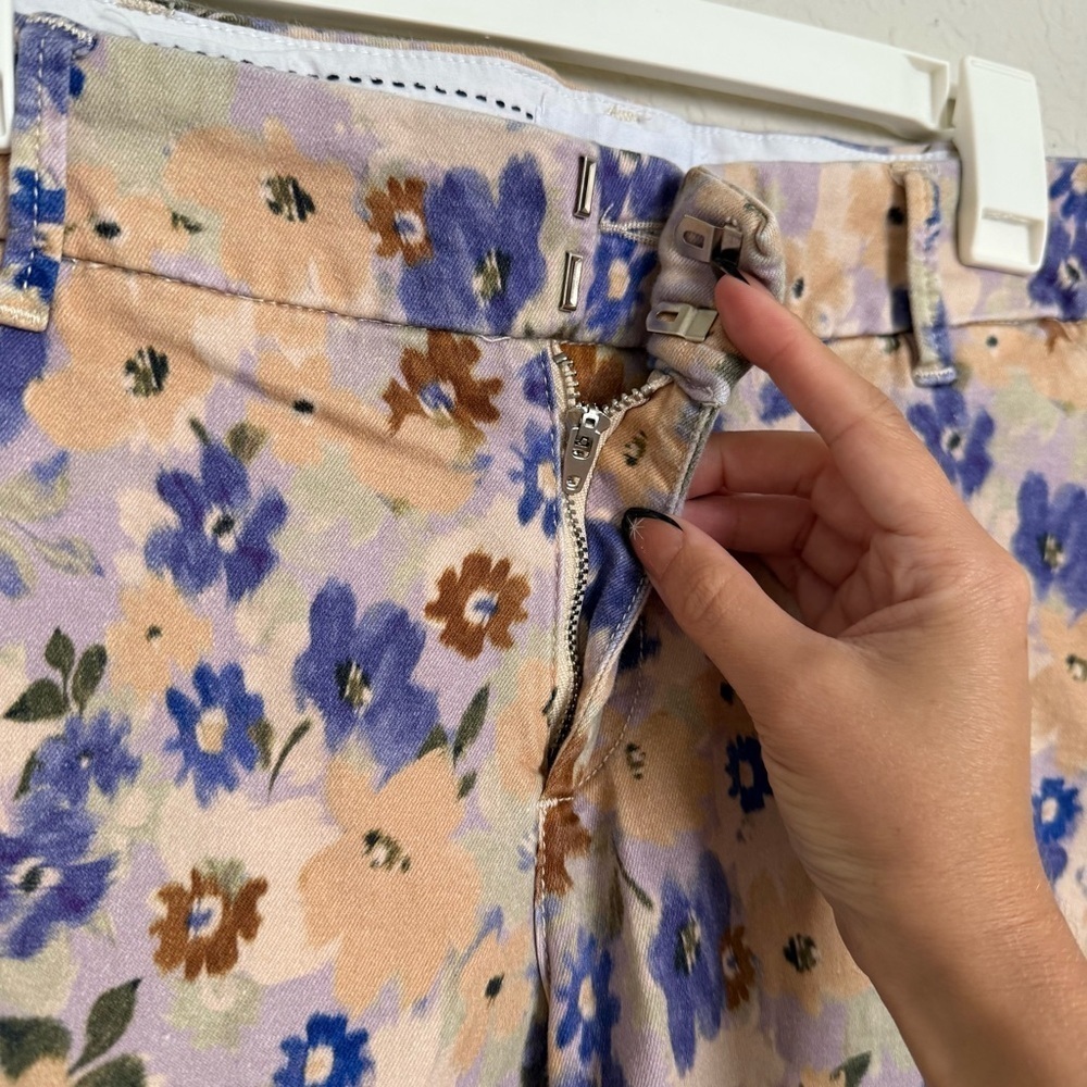 Dear John Anthropologie Floral Hampton Shorts Size XL Spring Bloomcore Lavender - Picture 4 of 10